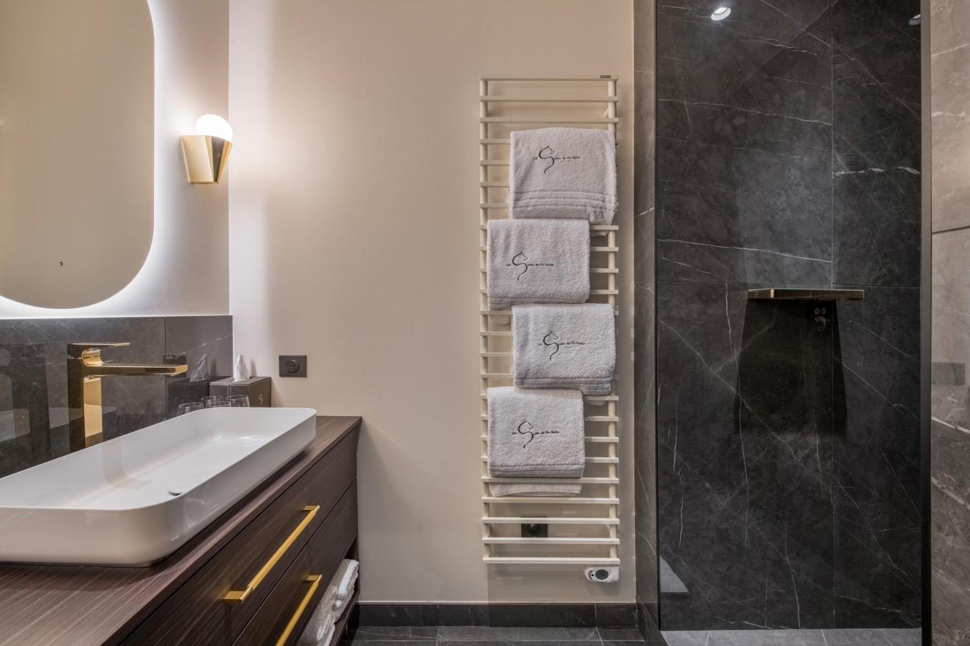 Les Suites De L'Ile Barbe Lyon Ngoại thất bức ảnh